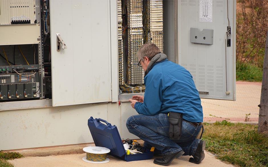 besoin d'un électricien Les Essarts-le-Roi