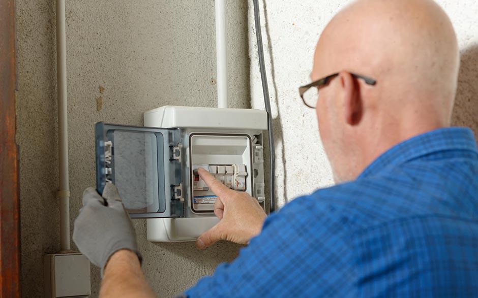  dépannage électricien Les Essarts-le-Roi
